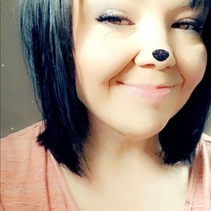 Meet your Posher, Ramona